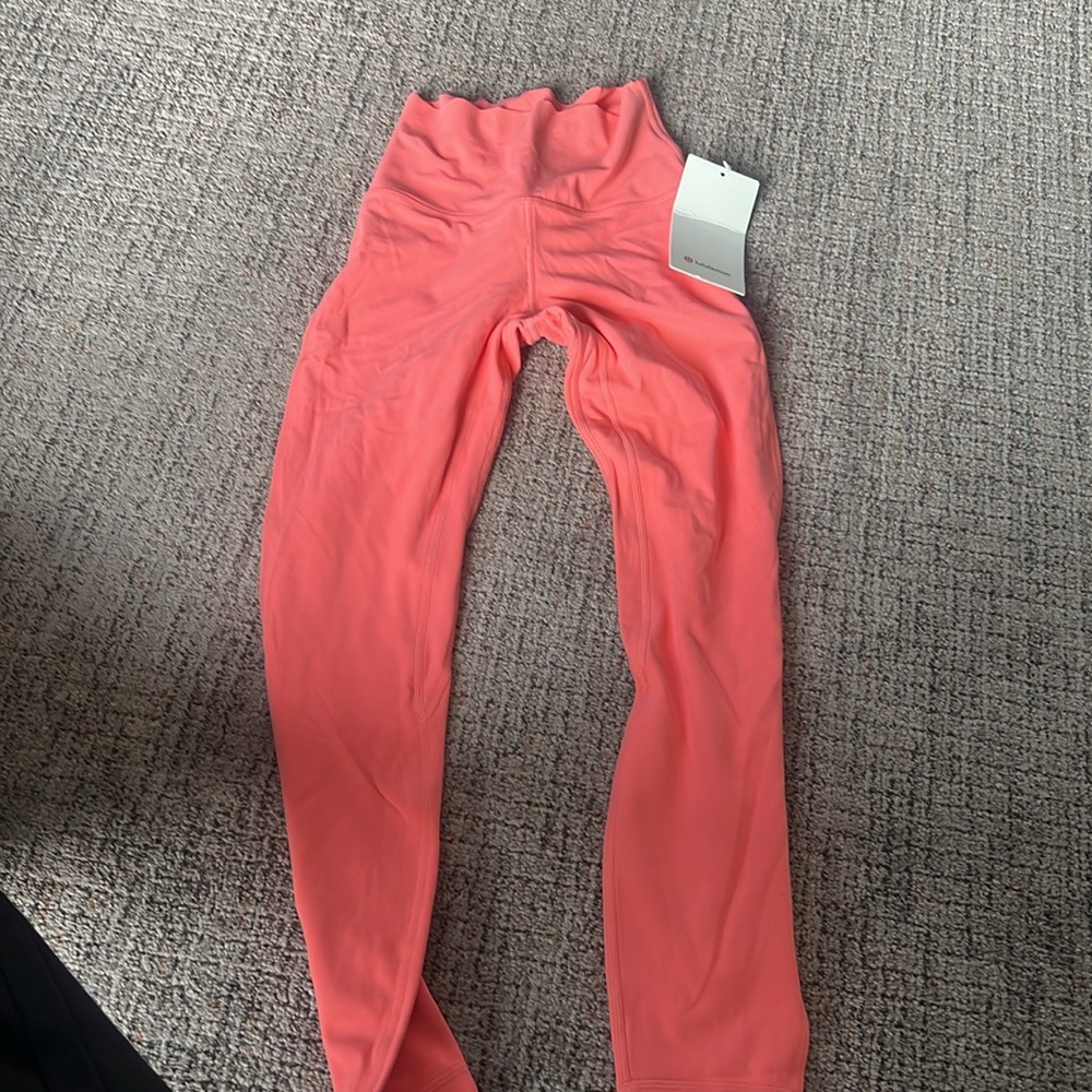 NWT ๐ Lululemon Raspberry Cream Align High Ride Pant 25โ Size 4 - Picture 6 of 8